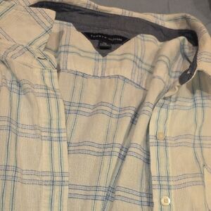 Tommy Hilfiger Cream Plaid Button-Down Shirt with Blue and Light Green Stripes